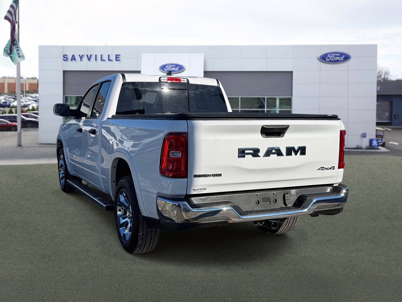 2025 White Ram 1500 Big Horn 4x4 Quad Cab 6'4 Box 4X4 Truck