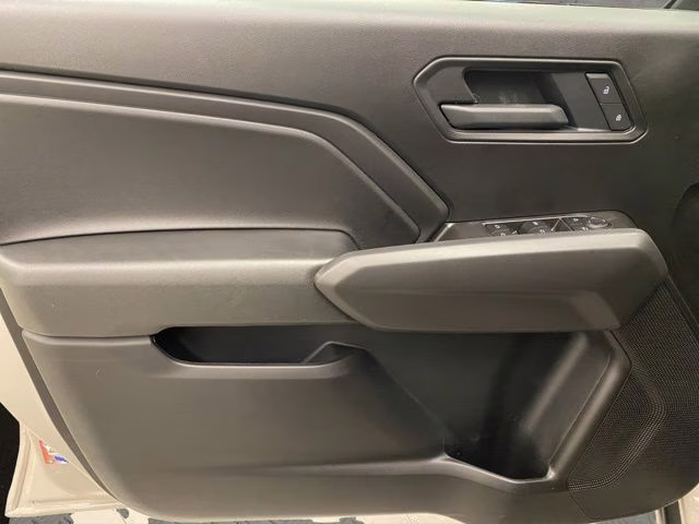 2026 White Chevrolet Colorado Trail Boss 4X4 Truck