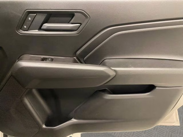2026 White Chevrolet Colorado Trail Boss 4X4 Truck