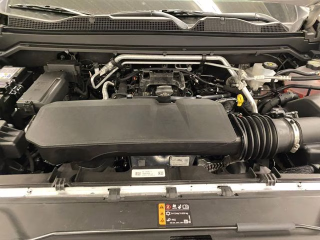 2026 White Chevrolet Colorado Trail Boss 4X4 Truck