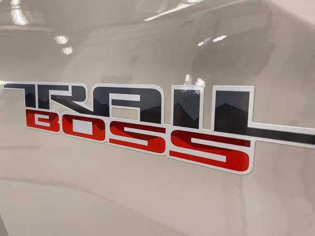 2026 White Chevrolet Colorado Trail Boss 4X4 Truck