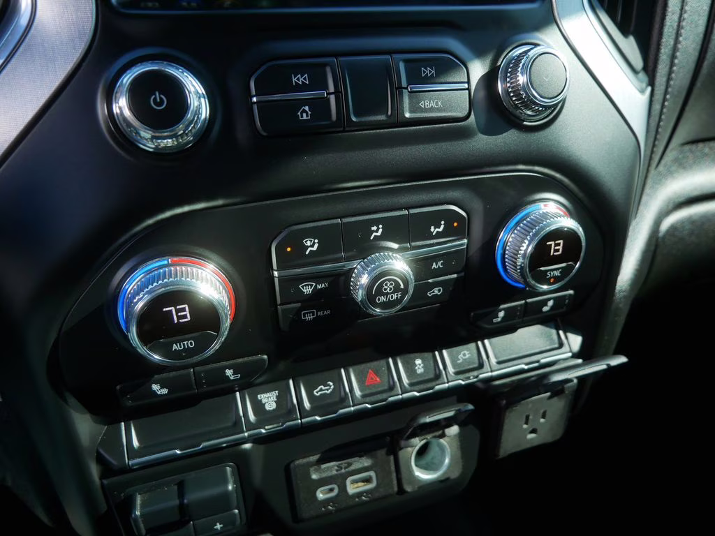 2022 Onyx Black GMC Sierra 2500HD SLT 4X4 Truck