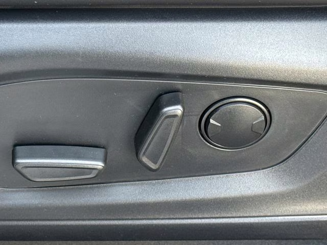 2026 White Ford Explorer ST-Line RWD SUV