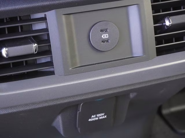 2026 Avalanche Ford F-150 XLT 4X4 Truck