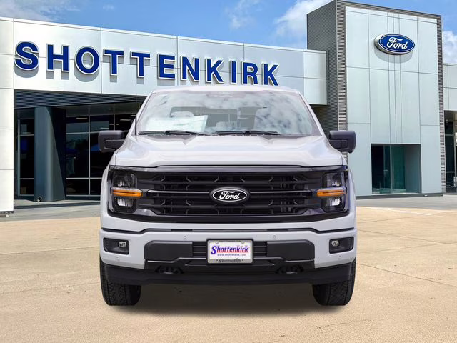 2026 Avalanche Ford F-150 XLT 4X4 Truck