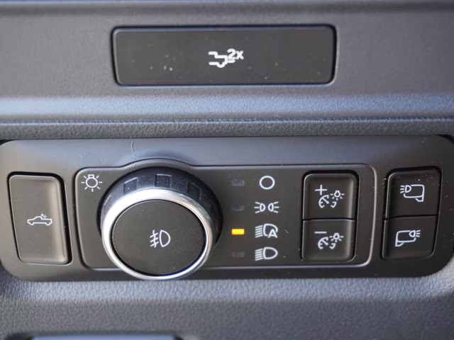 2026 Avalanche Ford F-150 XLT 4X4 Truck