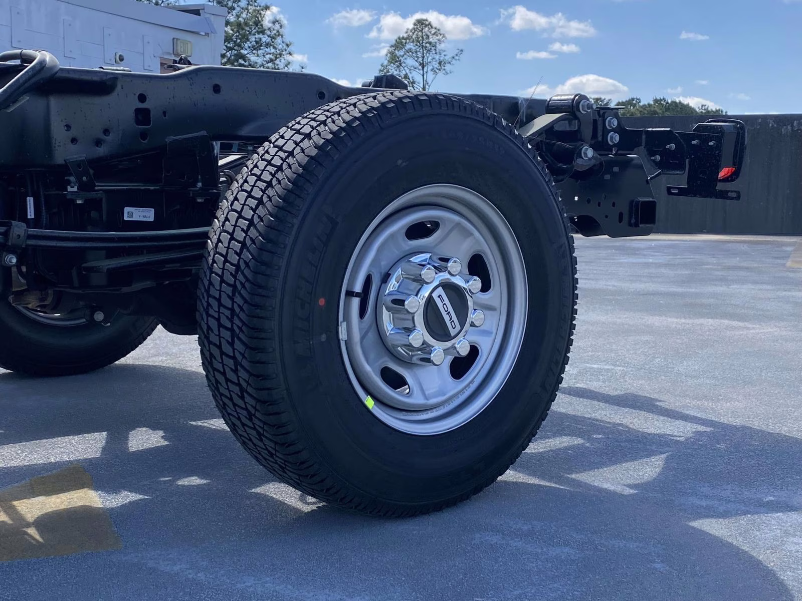 2026 Oxford White Ford Super Duty F-250 SRW XL 4X4 Truck