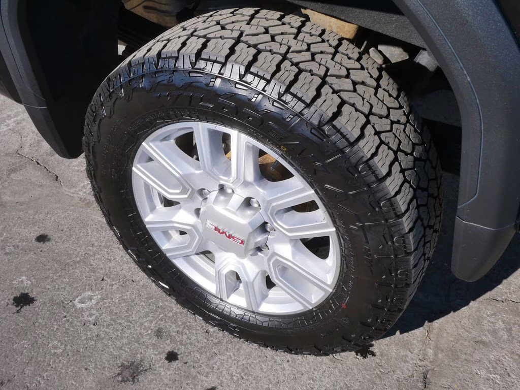 2022 Onyx Black GMC Sierra 2500HD SLT 4X4 Truck