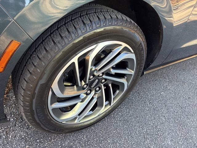 2025 Blue Metallic Lincoln Navigator Reserve 4X4 SUV