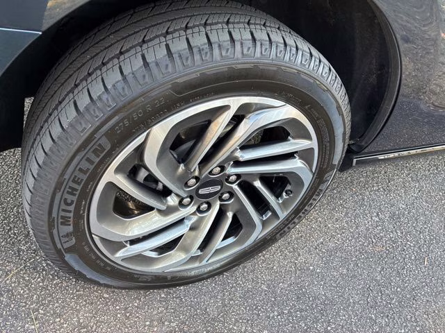 2025 Blue Metallic Lincoln Navigator Reserve 4X4 SUV