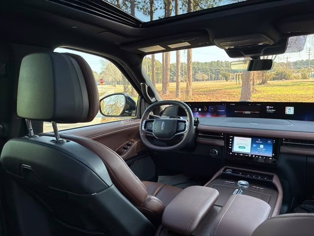 2025 Blue Metallic Lincoln Navigator Reserve 4X4 SUV