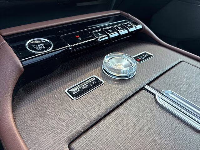 2025 Blue Metallic Lincoln Navigator Reserve 4X4 SUV