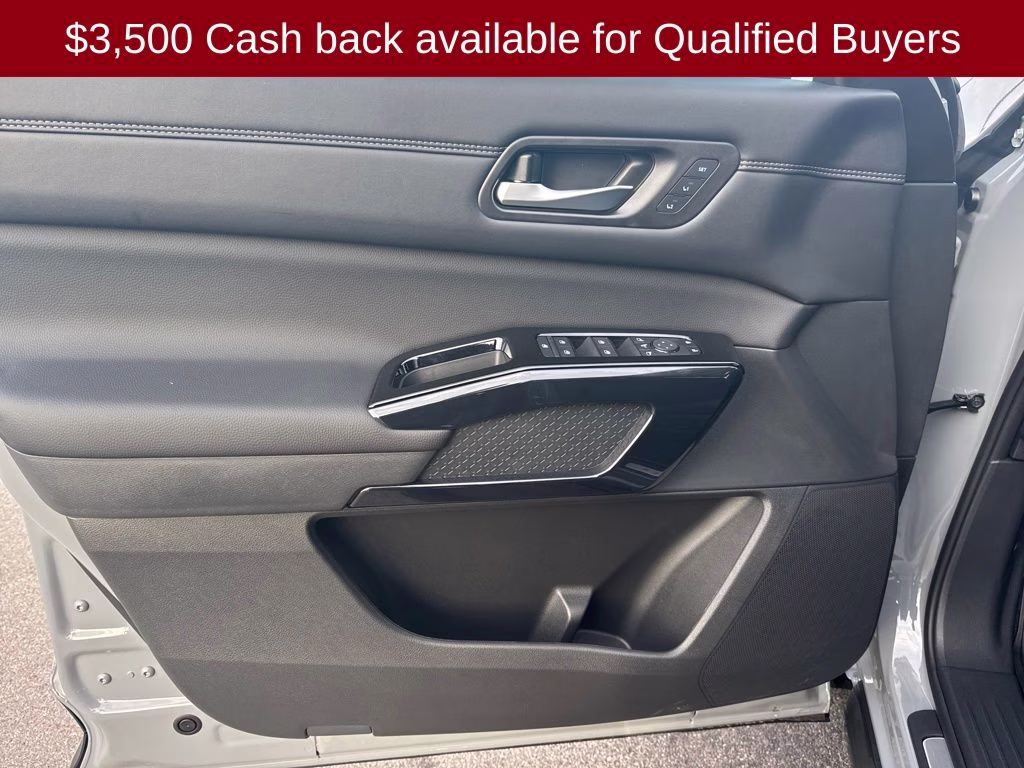 2026 Boulder Gray Pearl Nissan Pathfinder Platinum 4X4 SUV