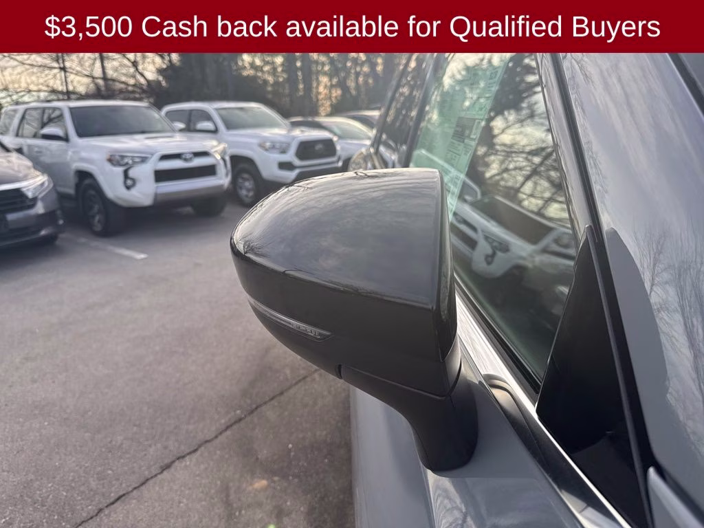 2026 Boulder Gray Pearl Nissan Pathfinder Platinum 4X4 SUV