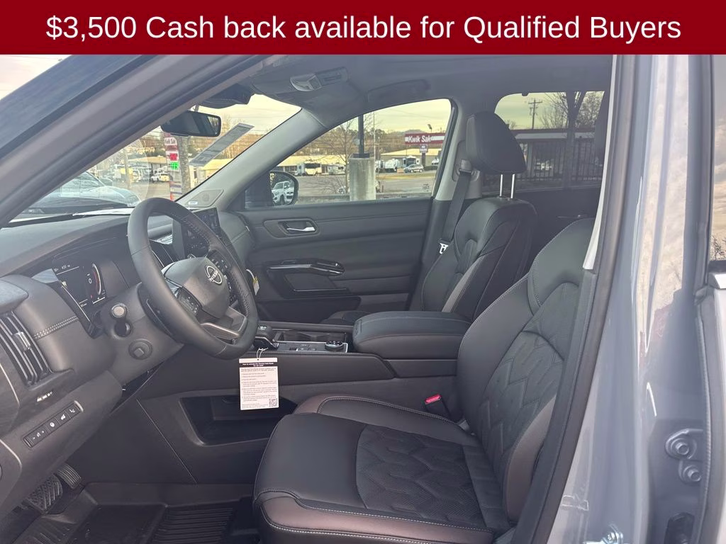 2026 Boulder Gray/Super Black Nissan Pathfinder Platinum 4X4 SUV