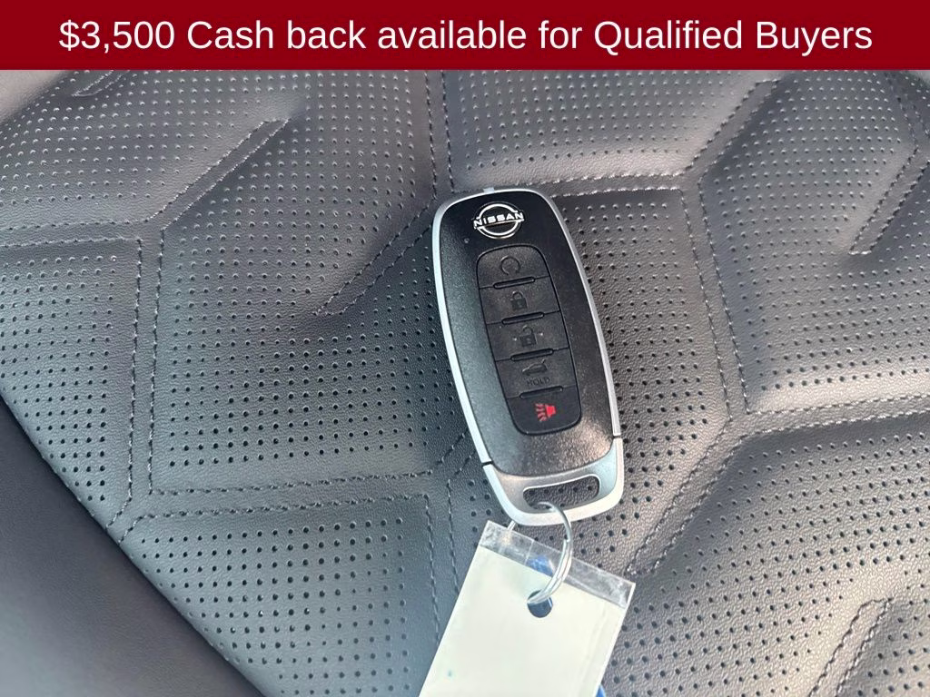 2026 Boulder Gray/Super Black Nissan Pathfinder Platinum 4X4 SUV