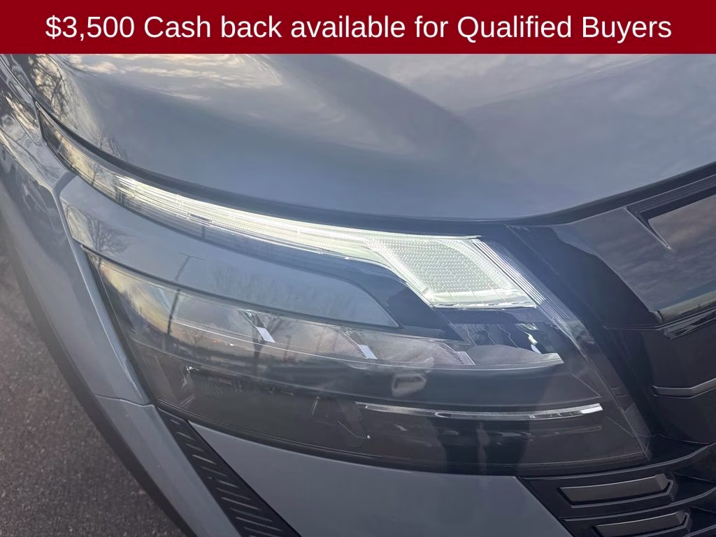 2026 Boulder Gray/Super Black Nissan Pathfinder Platinum 4X4 SUV