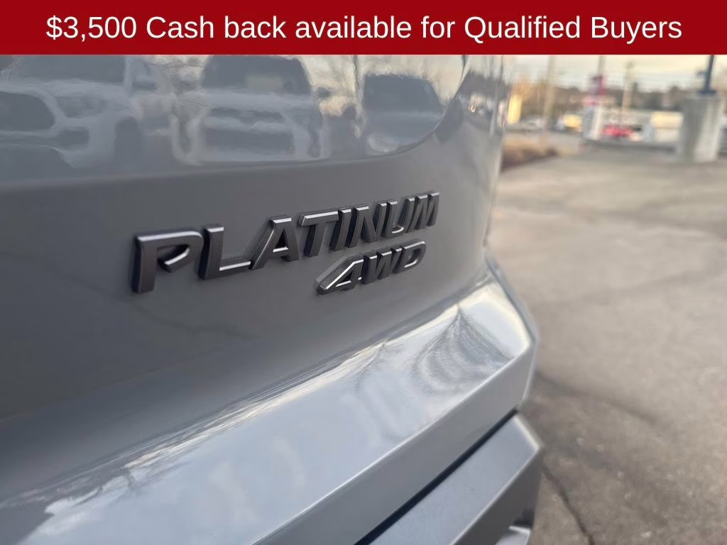 2026 Boulder Gray/Super Black Nissan Pathfinder Platinum 4X4 SUV