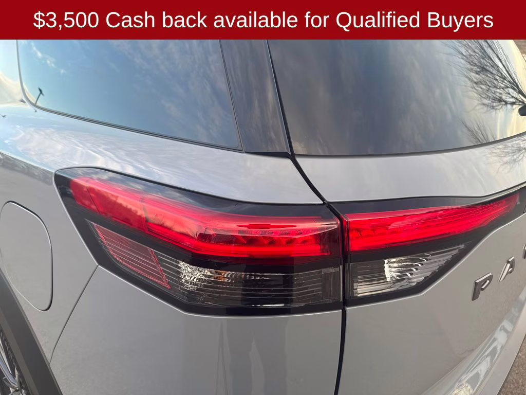 2026 Boulder Gray/Super Black Nissan Pathfinder Platinum 4X4 SUV