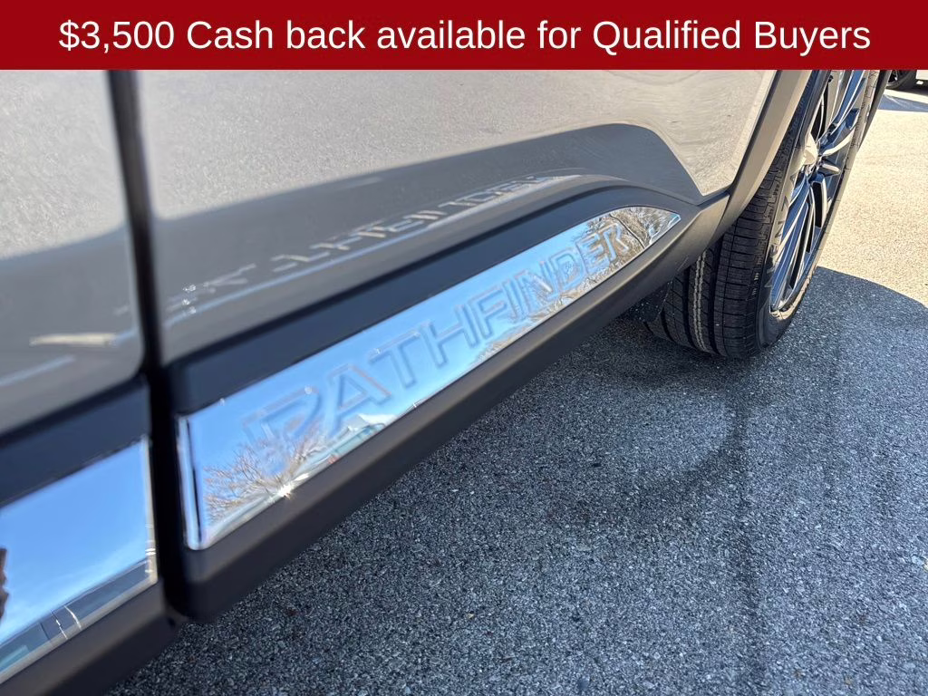 2026 Boulder Gray Pearl Nissan Pathfinder Platinum FWD SUV