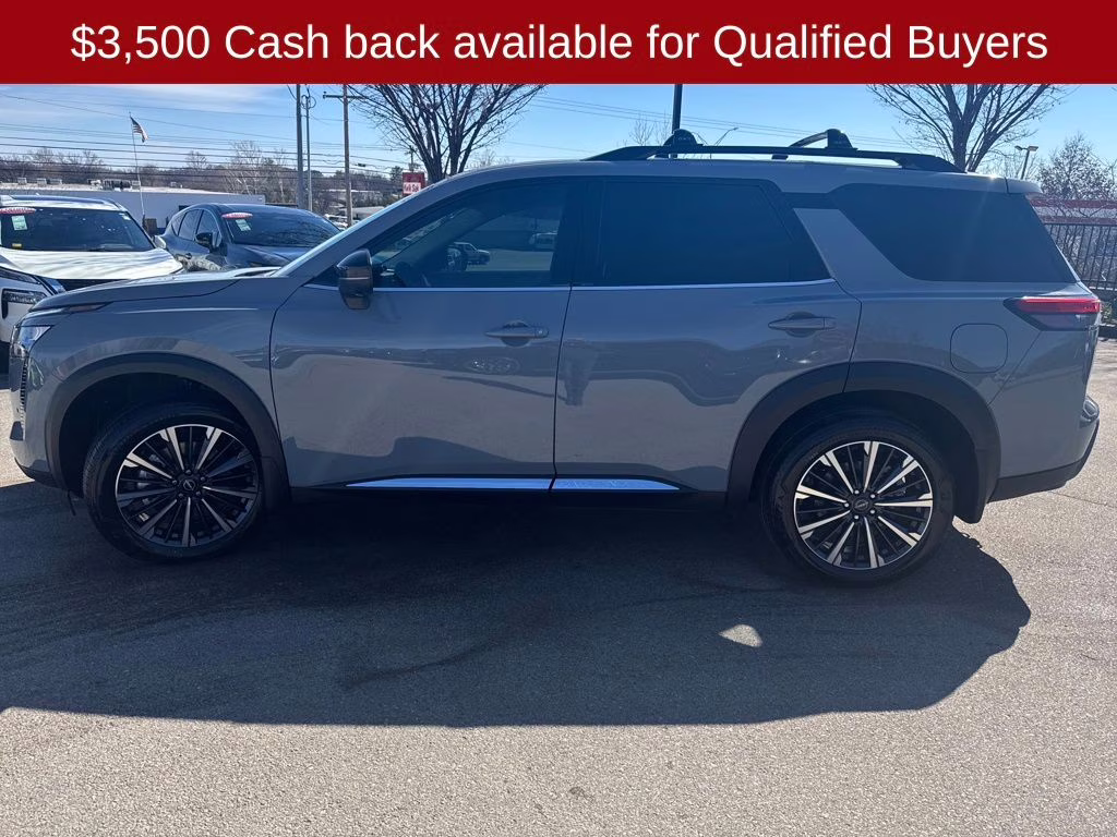 2026 Boulder Gray Pearl Nissan Pathfinder Platinum FWD SUV