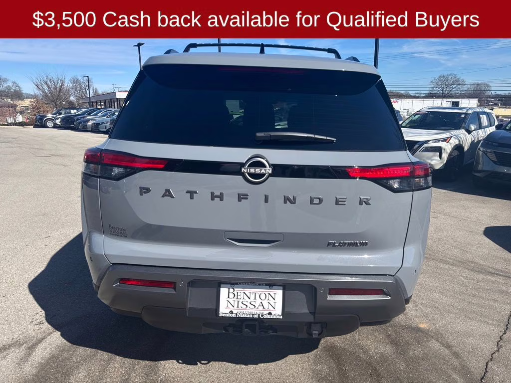 2026 Boulder Gray Pearl Nissan Pathfinder Platinum FWD SUV
