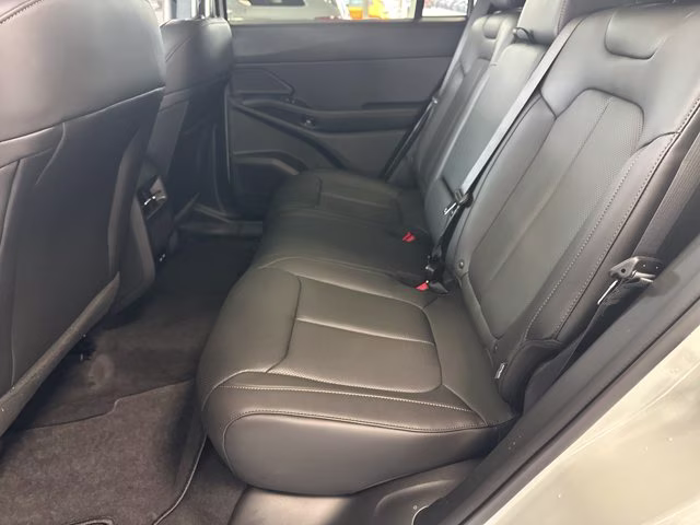 2026 Bright White Clearcoat Jeep Cherokee Limited 4X4 SUV
