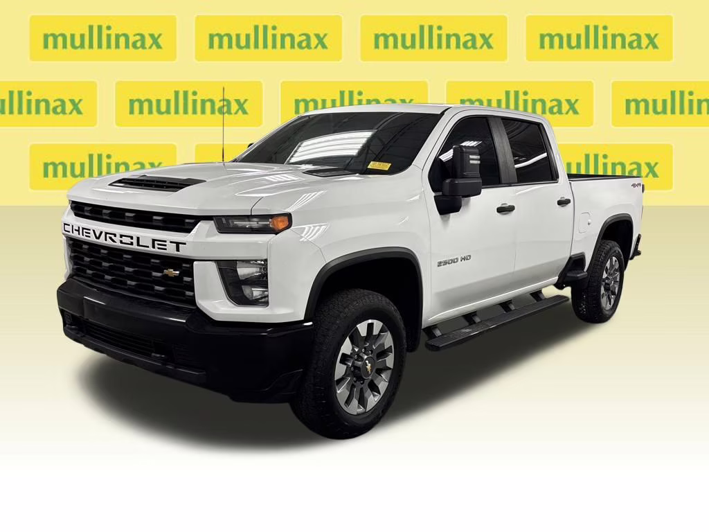 2022 Summit White Chevrolet Silverado 2500HD Custom 4X4 Truck