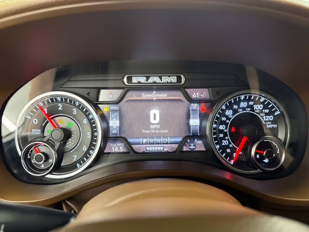 2019 Ivory White Tri-Coat Pearlcoat Ram 1500 Laramie RWD Truck