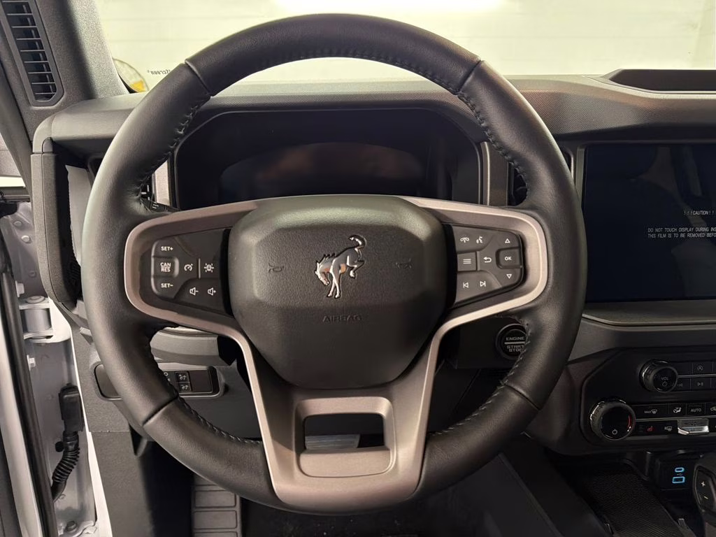 2025 OXFORD WHITE Ford Bronco Big Bend 4X4 SUV