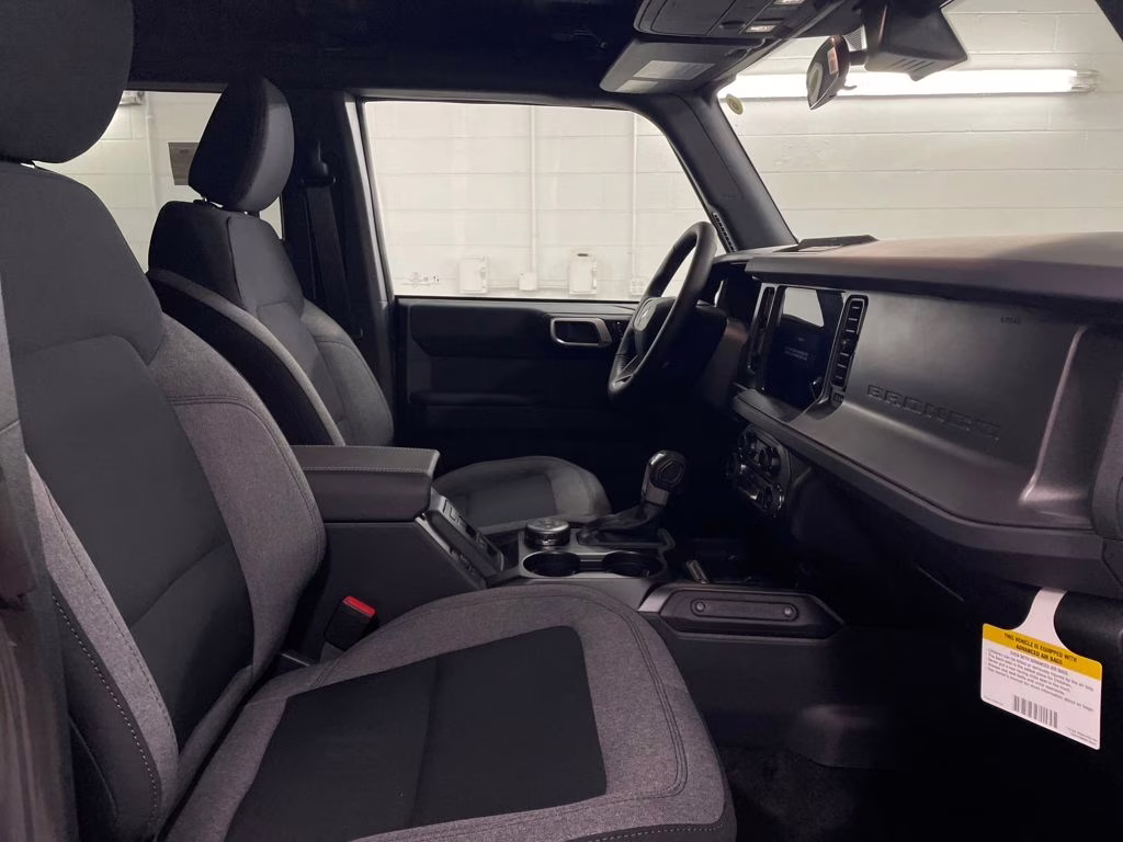 2025 CARBONIZED GRAY Ford Bronco Big Bend 4X4 SUV