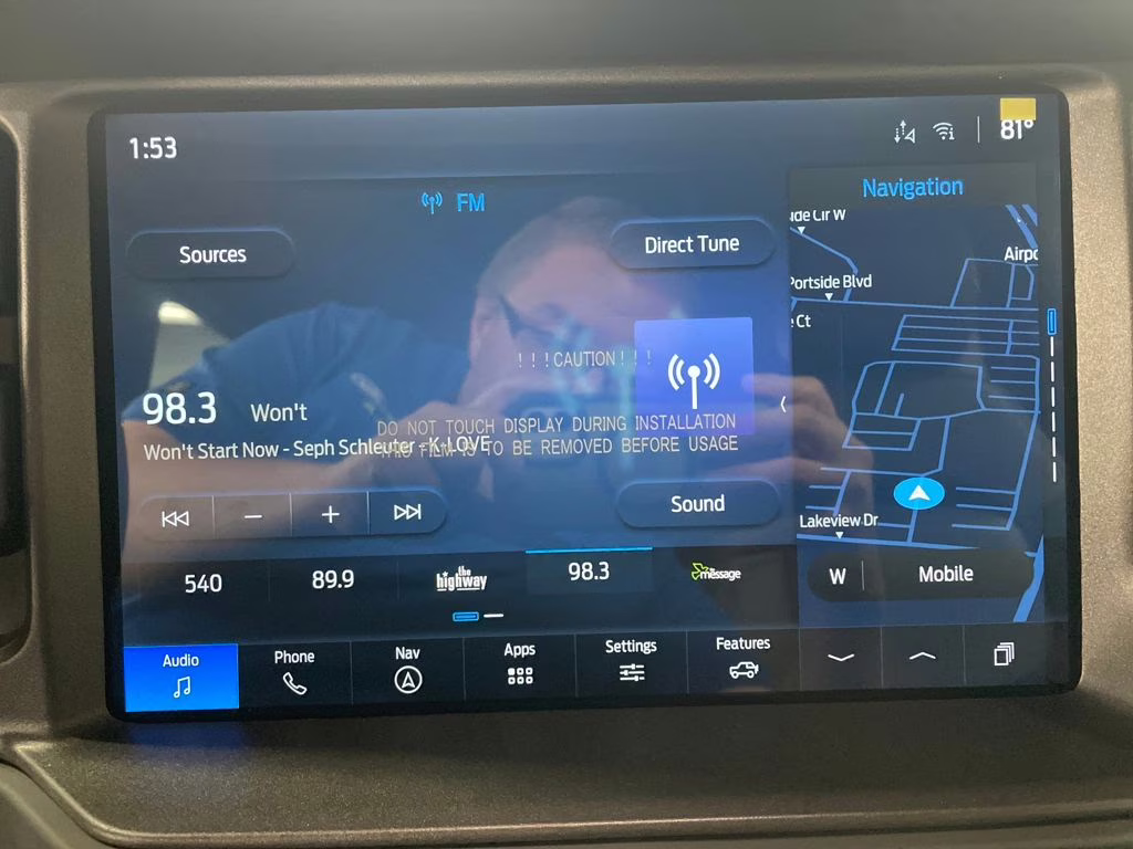 2025 SHADOW BLACK Ford Bronco Badlands 4X4 SUV