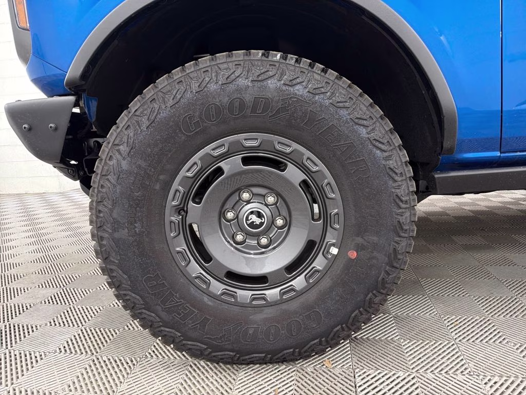 2025 VELOCITY BLUE Ford Bronco Badlands 4X4 SUV