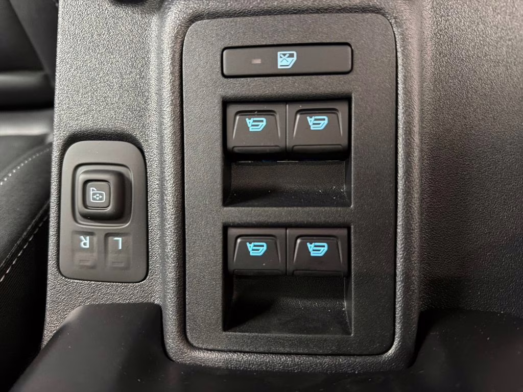 2025 VELOCITY BLUE Ford Bronco Badlands 4X4 SUV