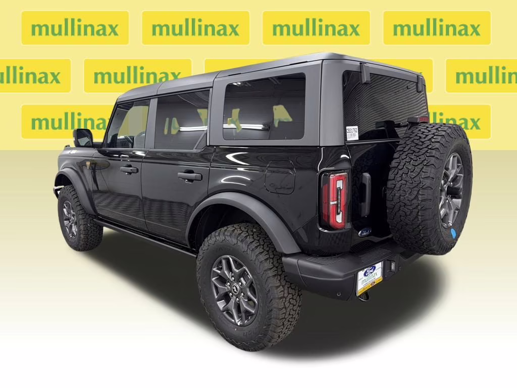 2025 SHADOW BLACK Ford Bronco Badlands 4X4 SUV