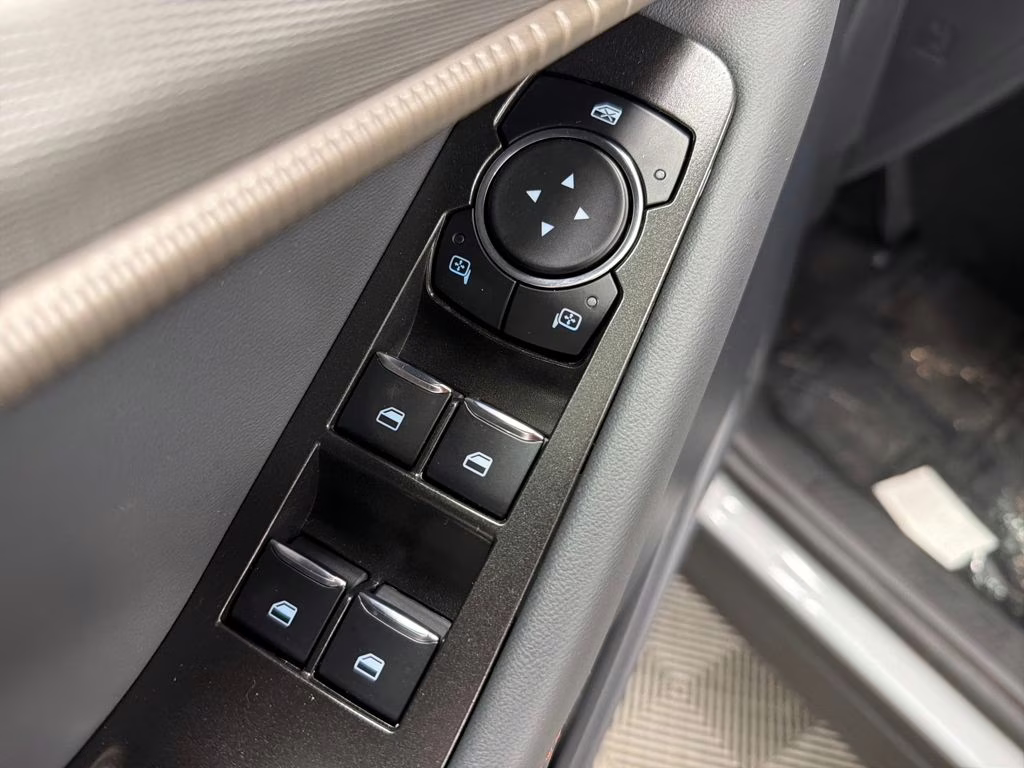 2026 SPACE SILVER Ford Explorer Active RWD SUV