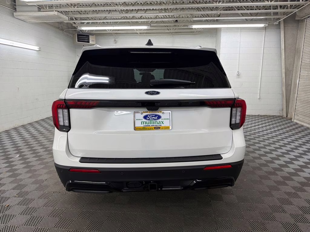 2026 STAR WHITE TRI-COAT Ford Explorer ST-Line RWD SUV