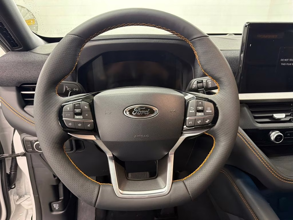 2026 STAR WHITE TRI-COAT Ford Explorer Tremor 4X4 SUV