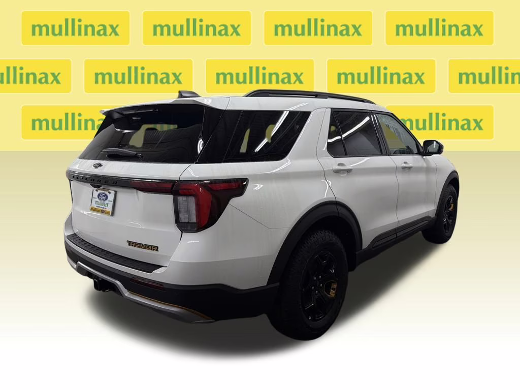 2026 STAR WHITE TRI-COAT Ford Explorer Tremor 4X4 SUV