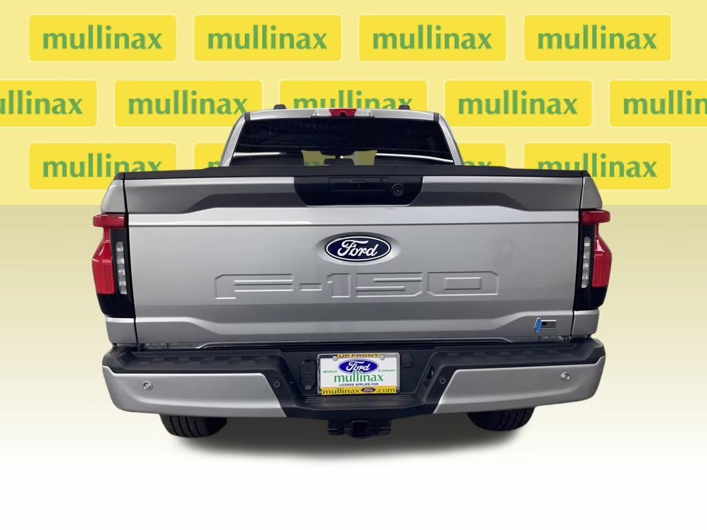 2025 ICONIC SILVER Ford F-150 Lightning Flash AWD Truck