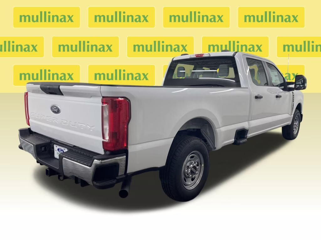 2026 OXFORD WHITE Ford Super Duty F-250 SRW XL RWD Truck