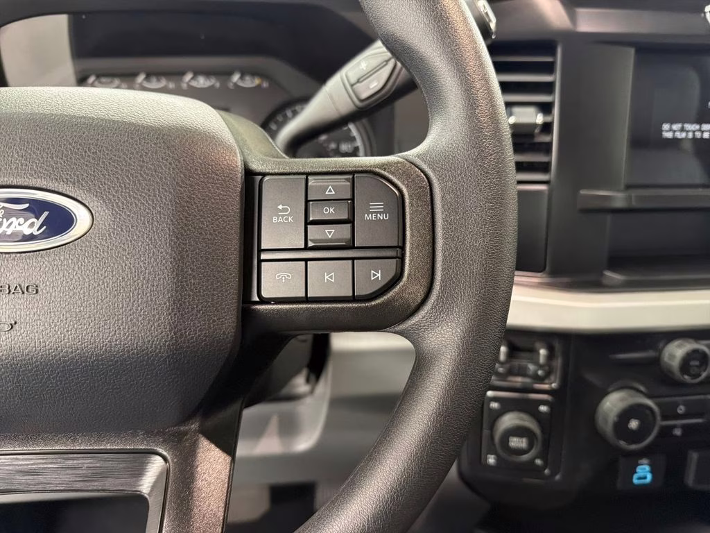 2026 OXFORD WHITE Ford Super Duty F-250 SRW XLT 4X4 Truck