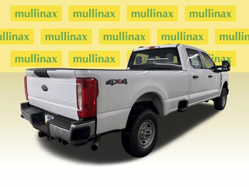 2026 Oxford White Ford Super Duty F-250 SRW XL 4X4 Truck