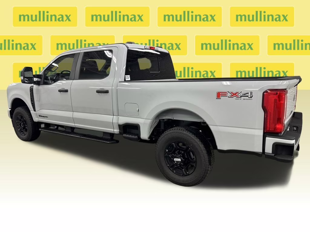 2026 AVALANCHE Ford Super Duty F-250 SRW STX 4X4 Truck