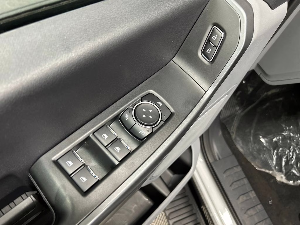 2026 AVALANCHE Ford Super Duty F-250 SRW STX 4X4 Truck