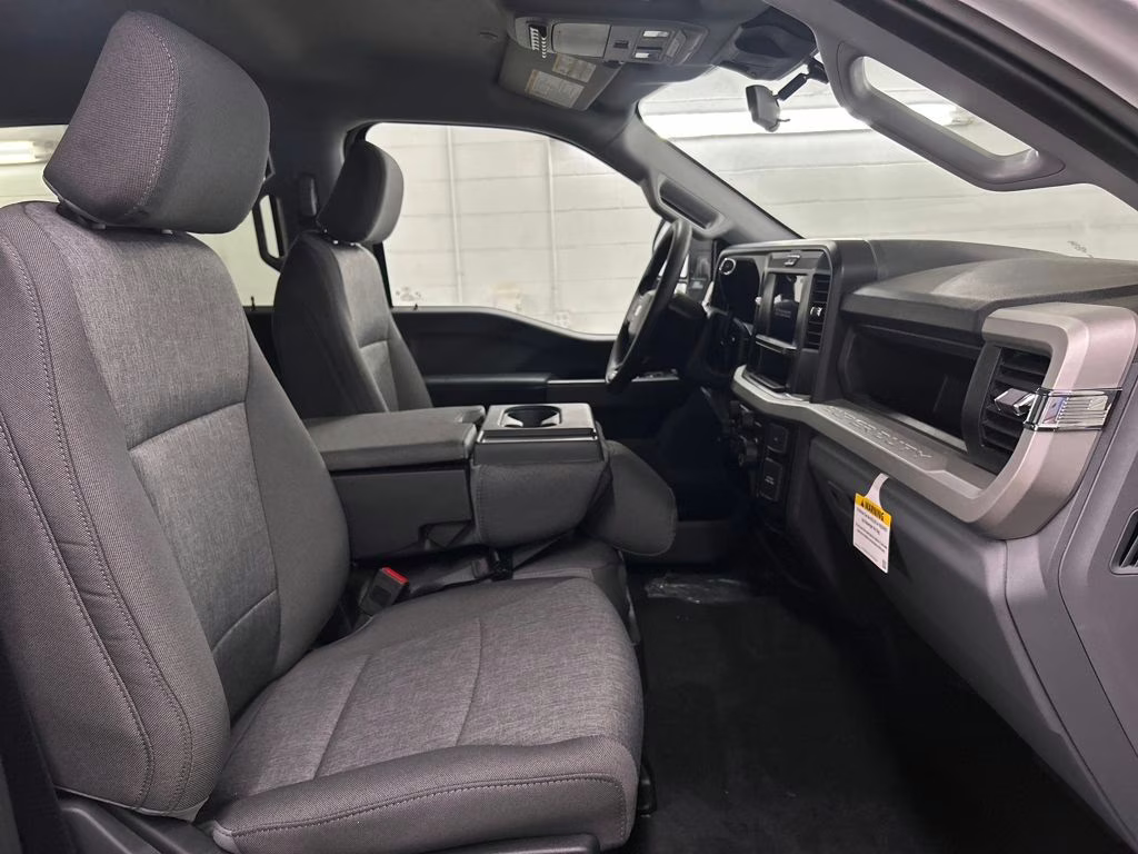 2026 AVALANCHE Ford Super Duty F-250 SRW STX 4X4 Truck