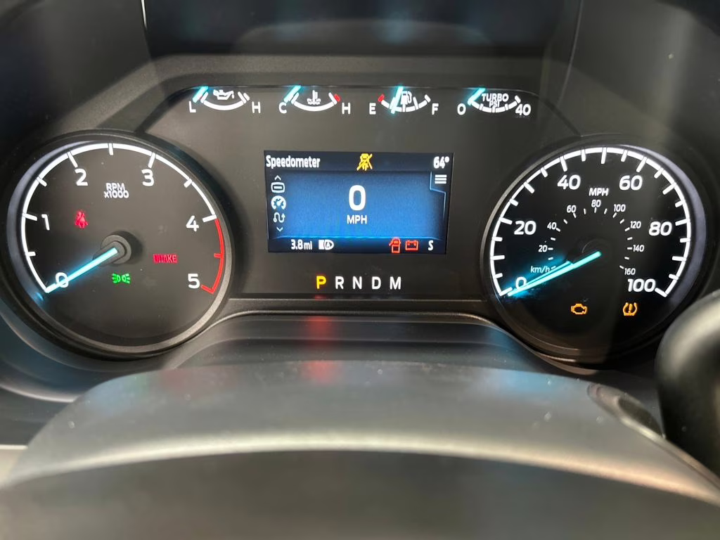 2026 AVALANCHE Ford Super Duty F-250 SRW STX 4X4 Truck