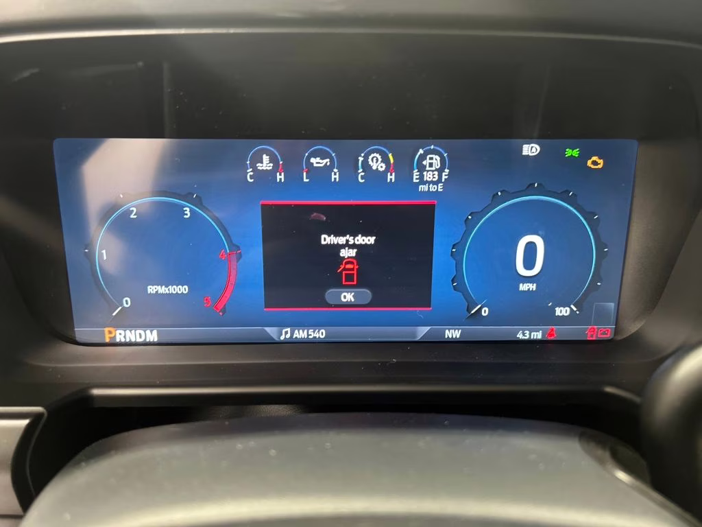 2026 AVALANCHE Ford Super Duty F-250 SRW Platinum 4X4 Truck