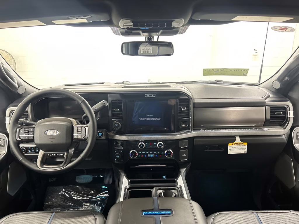 2026 AVALANCHE Ford Super Duty F-250 SRW Platinum 4X4 Truck