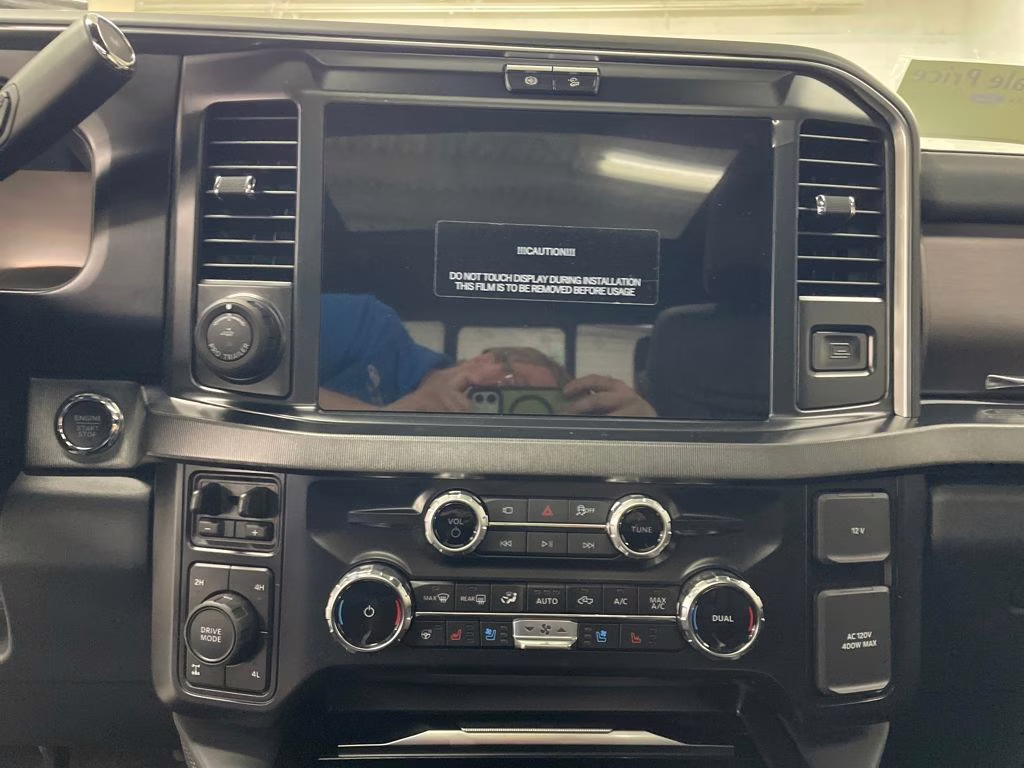 2026 AVALANCHE Ford Super Duty F-250 SRW Platinum 4X4 Truck